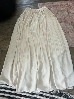 Olive Brand small skirt